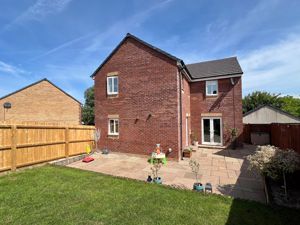 Photo 18- click for photo gallery